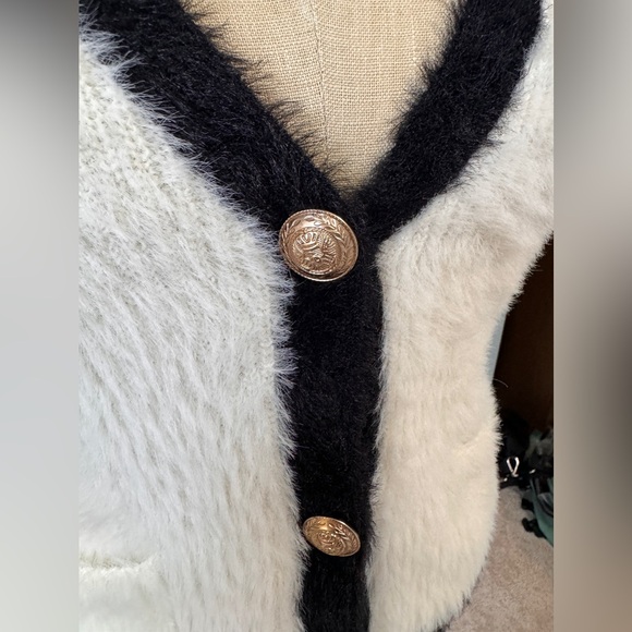 L’Agence Small Half Cardigan - Picture 8 of 11